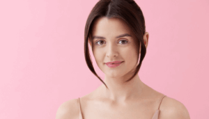 oval face shape woman